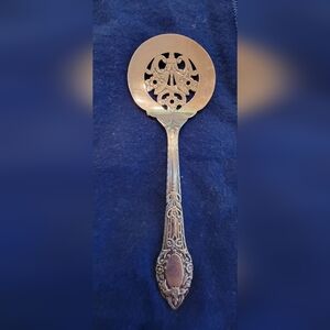 Vintage Oneida Community Rendezvous Pierced Bon Bon Spoon 1938